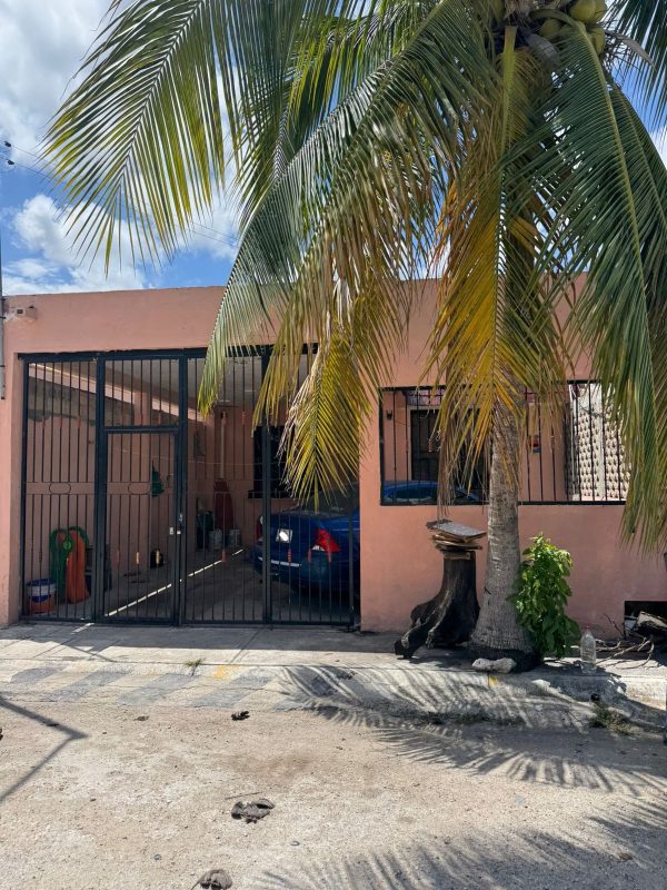 Casa unifamiliar en Calle #72, Las Lajas, Cancún😎