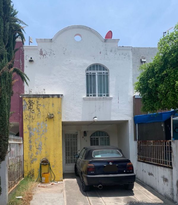 Encuentra casa en Calle Eva, Jardines del Edén, Tlajomulco🏡🔑