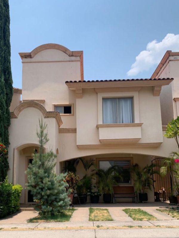 WhatsApp-Image-2024-08-13-at-13.41.13 Tu nuevo hogar en Via Monte Soledad, Villa California, Tlajomulco🏡✅