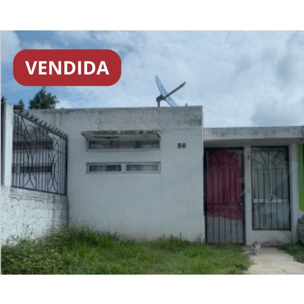 Casa unifamiliar en Circuito Alamo, Cima del Sol II, Tlajomulco🏠❤️