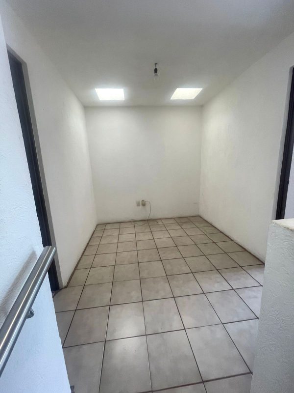 Encuenta tu nueva casa en Hacienda la Paloma #176, Tonalá 🏡✨