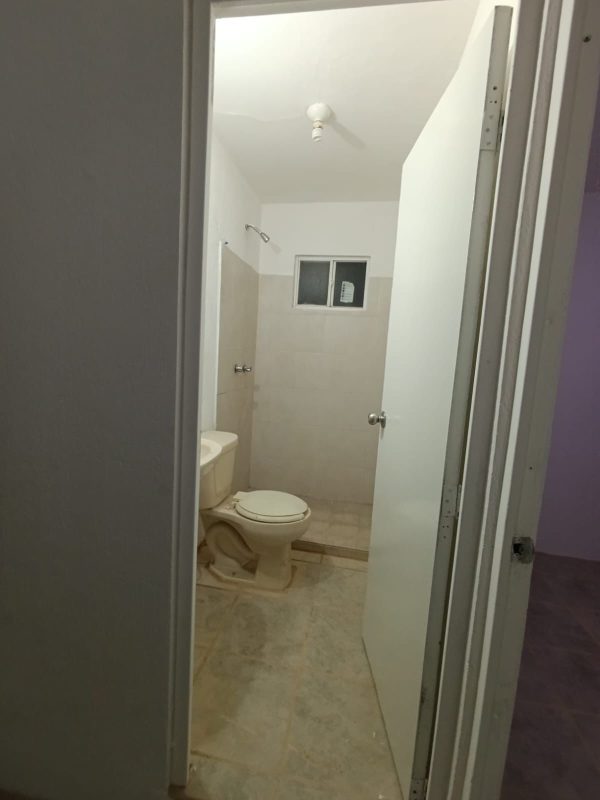 WhatsApp Image 2025-04-08 at 14.24.15 (1) ¡Descubre Departamento en Av. Valle de las Miras, Tlajomulco de Zuñiga!🏡🔑