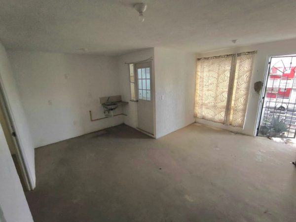 Fuente Aguamarina2 ¡Encuentra vivienda Calle Fuente Aguamarina #9007 Fracc. Villa Fontana Diamante en Zapopan!🏡