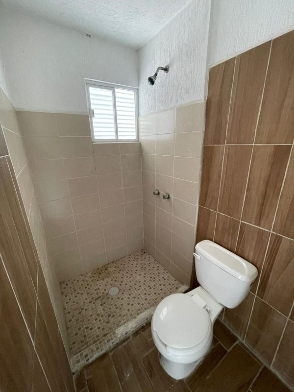 ¡Vivienda en Tlajomulco Calle Quinta Talca #360!