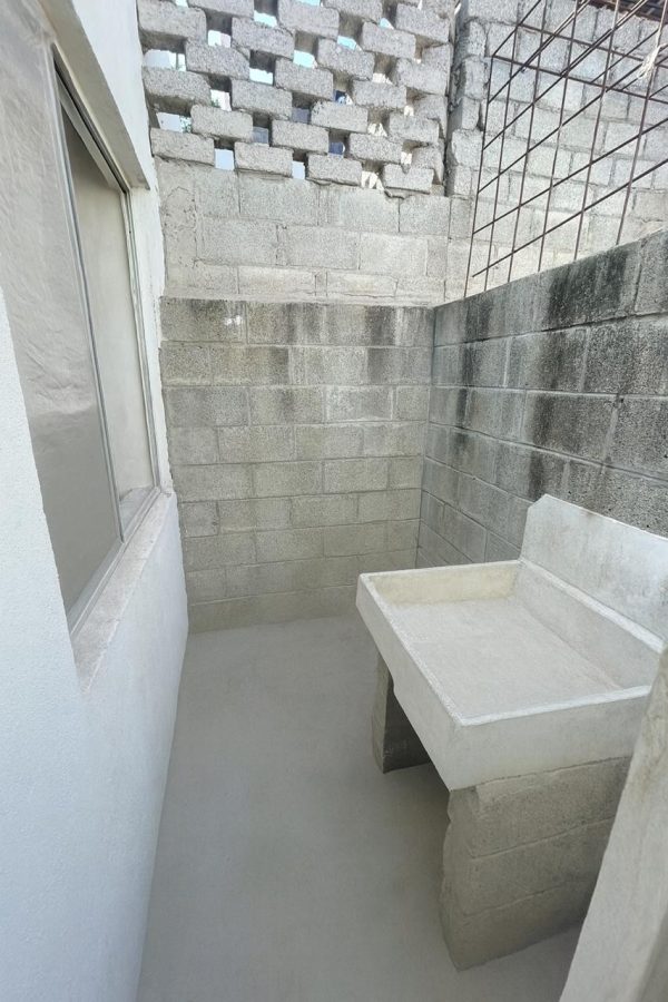 ¡Encuentra vivienda en Cerrada de la noche, Fracc. Rehilete, Celaya, Guanajuato!🏡🔑