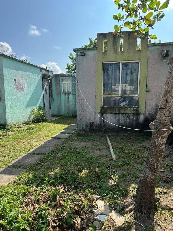 ¡Encuentra vivienda en Calle Providencia, Col. Arboleda San Miguel, Medellín, Veracruz!🏡🔑