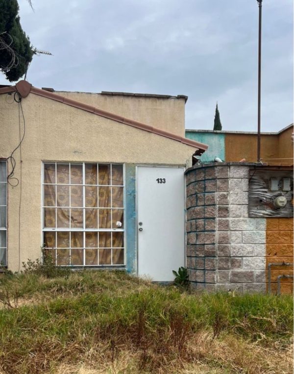 ¡Encuentra vivienda en Calle Camino a España , Barrio de Santiago, Zumpango, Estado de México!🏡🔑