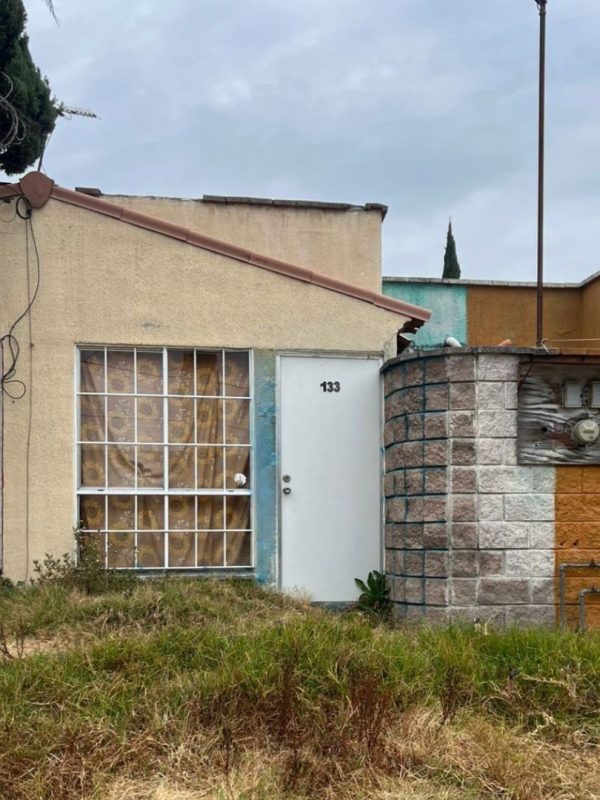 ¡Encuentra vivienda en Calle Camino a España , Barrio de Santiago, Zumpango, Estado de México!🏡🔑