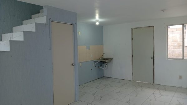 ¡Encuentra vivienda en Fracc. Los Cantaros, Tlajomulco, Jalisco!