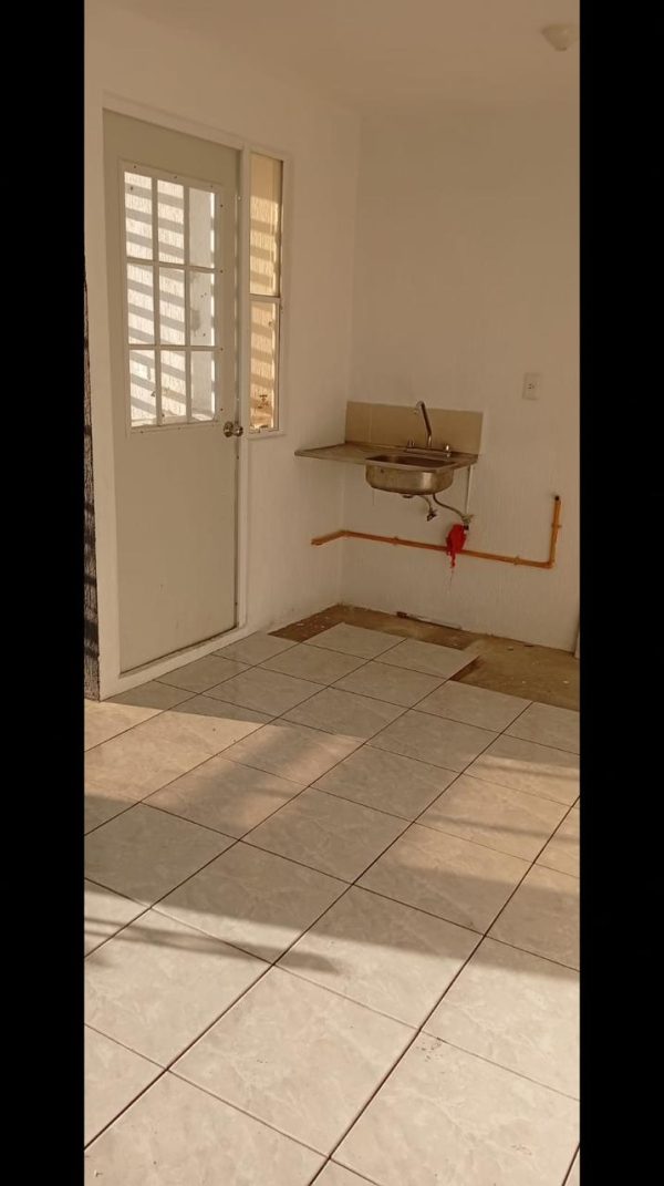 ¡Vivienda en Fracc. Villa Fontana Diamante, Zapopan, Jalisco!