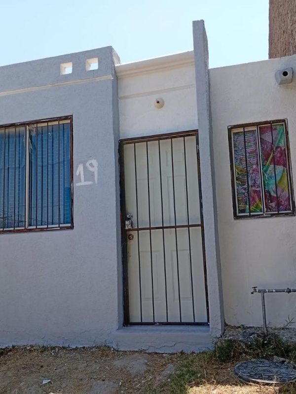 Encuentra vivienda en Fracc. Puerta Real, Tlajomulco!