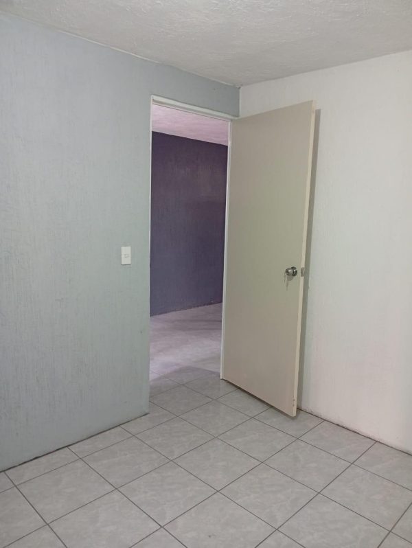 Calle Puerta Onix, Puerta Real 7 Encuentra vivienda en Fracc. Puerta Real, Tlajomulco!